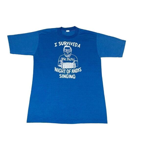 Vintage I Survived a Night of Andy Singing T-shirt Mr Moto Movie Store - Picture 1 of 9